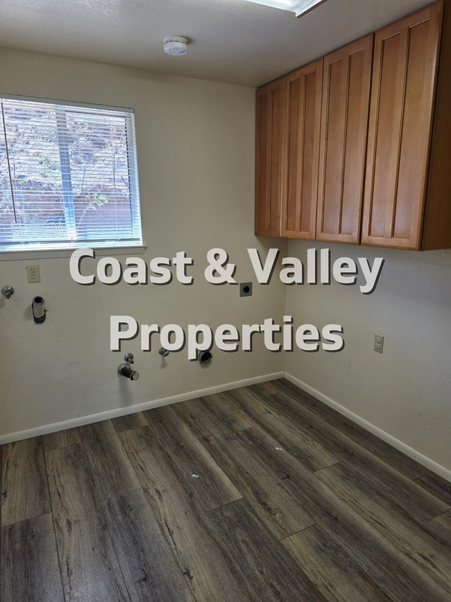 Building Photo - Beautiful Chualar Canyon Home for RENT!!!