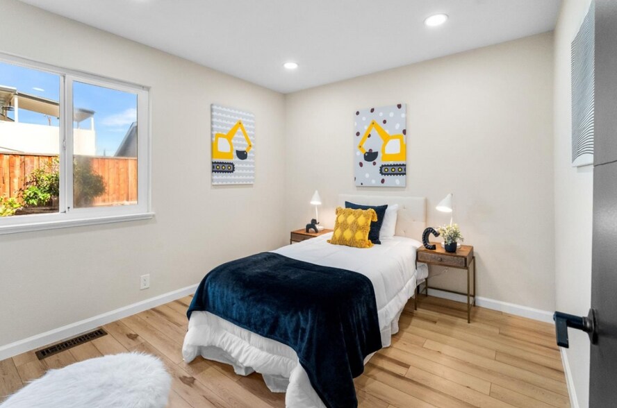 Building Photo - 6258 Camino Verde Dr