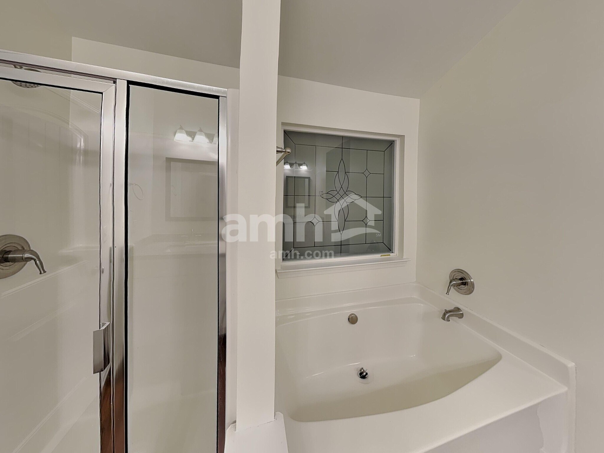 Building Photo - 1386 Key Manor Ln