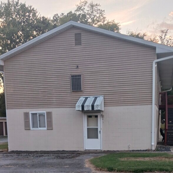 Building Photo - 84 Nutter Ct