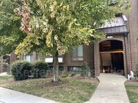 Building Photo - 116 Roberts Ln