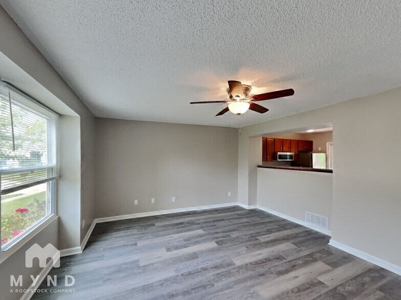 Building Photo - 5984 Cape Coral Ln