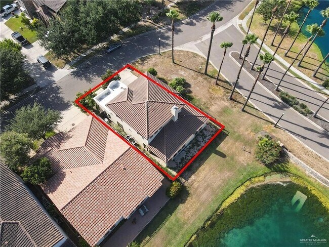 Building Photo - 3101 Santa Rita St