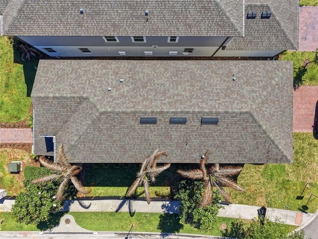 Building Photo - 16029 Tollington Alley