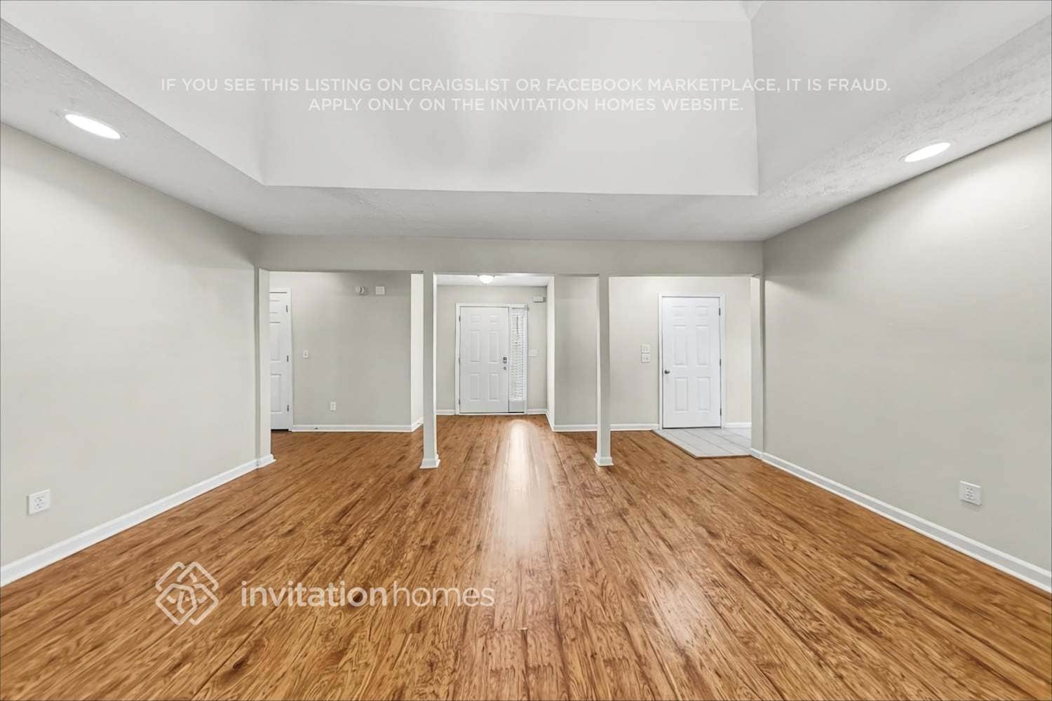 Building Photo - 730 Wilkes Dr