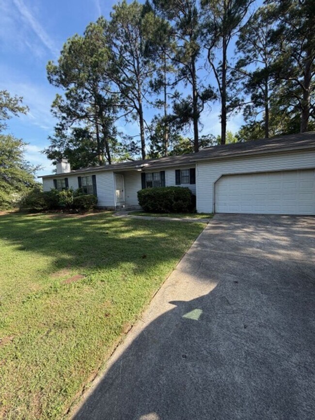 Building Photo - 431 Sentry Oaks Dr