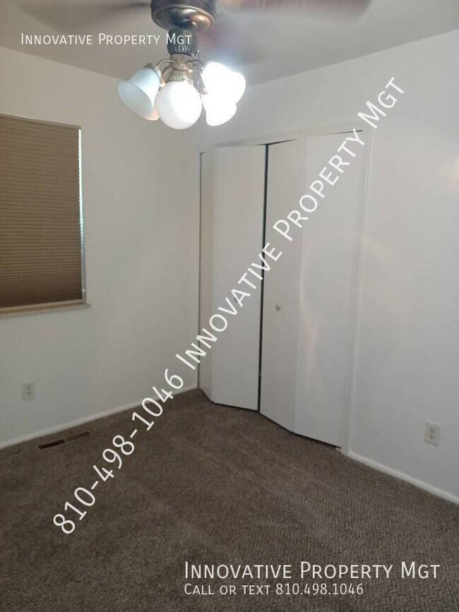 Building Photo - Beautiful 3 bedroom, 1 bath, desirable are...