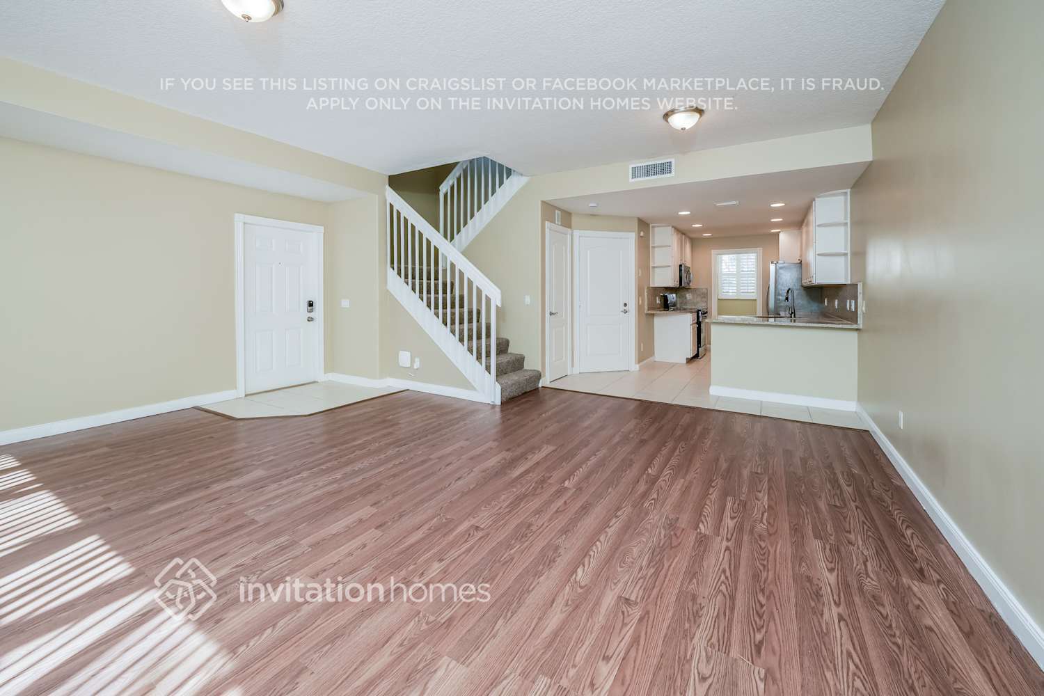 Building Photo - 400 Capistrano Dr