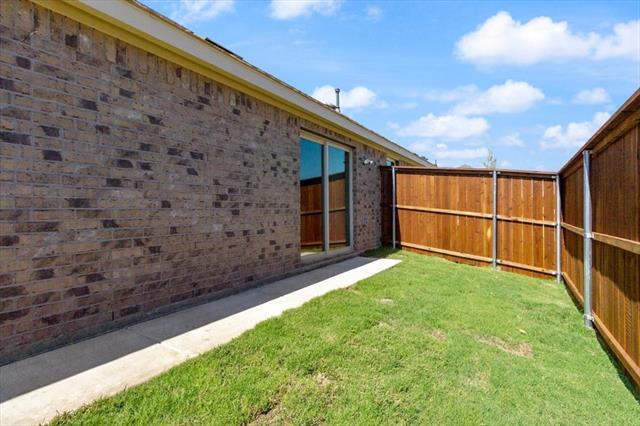 Building Photo - 3901 Oak Crk Cir