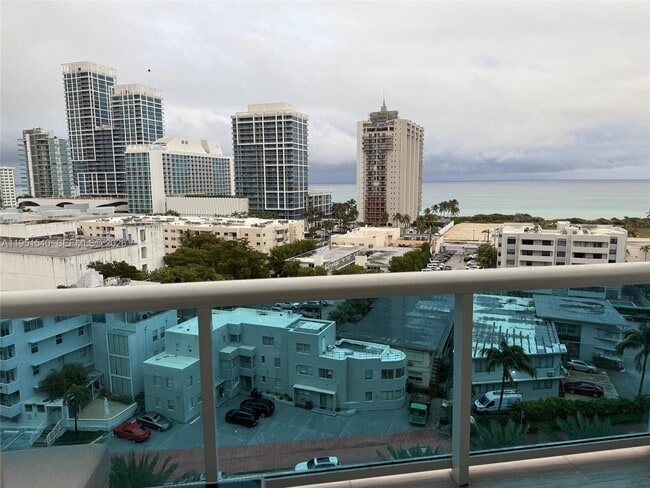 Building Photo - 6770 Indian Creek Dr