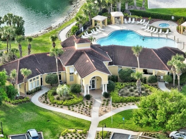 Building Photo - 100 Canopy Walk Ln