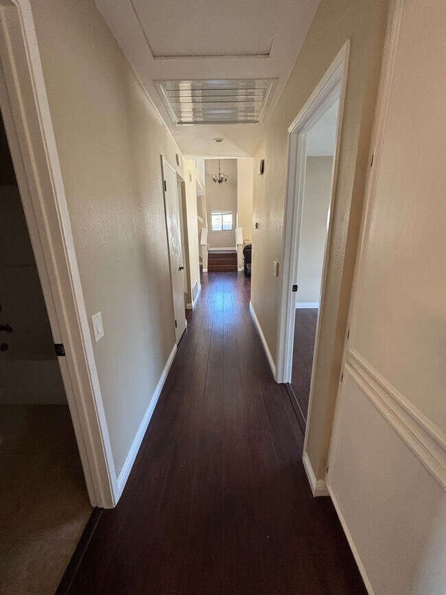 Building Photo - Spacious 3-Bedroom + Loft | 2-Bath Home with Open Floor Plan & Large Backyard