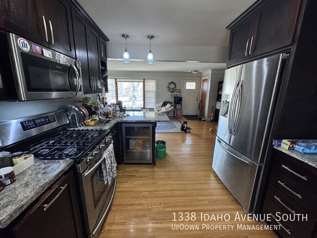 Building Photo - 1338 Idaho Ave S