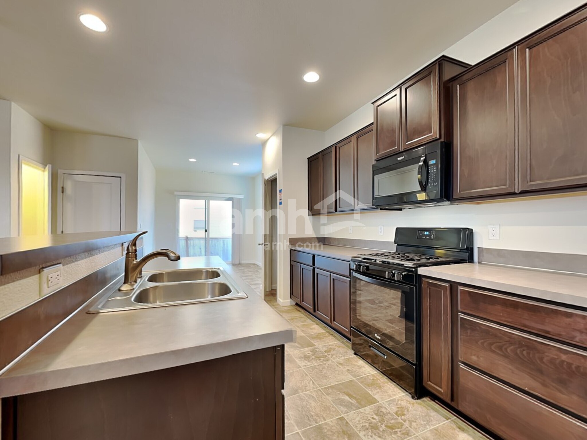 Building Photo - 1855 Blacktail Ln