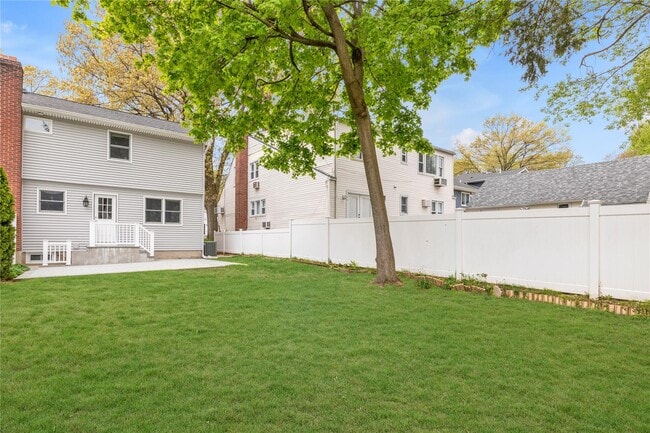 Building Photo - 38 Dunes Ln