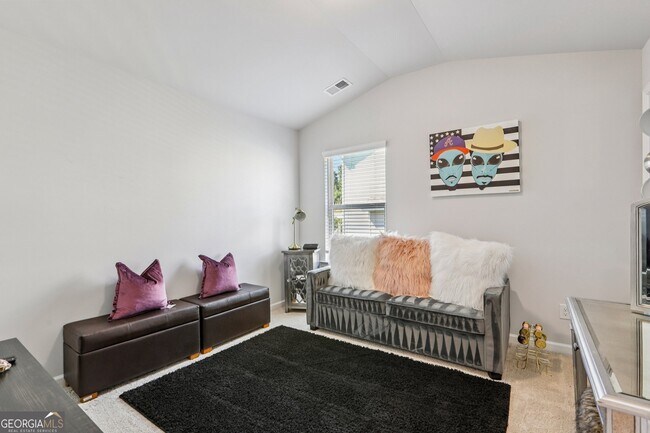 Building Photo - 4774 Sultana Way