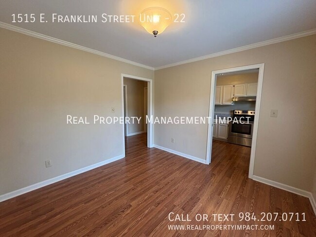 Building Photo - 1515 E Franklin St