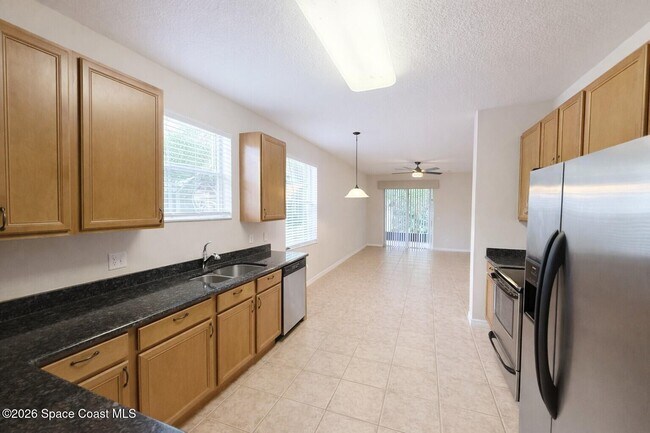 Building Photo - 1979 Tullagee Ave