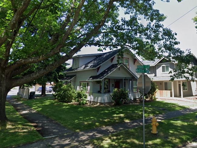 Primary Photo - 3 Bedroom House in NE Salem