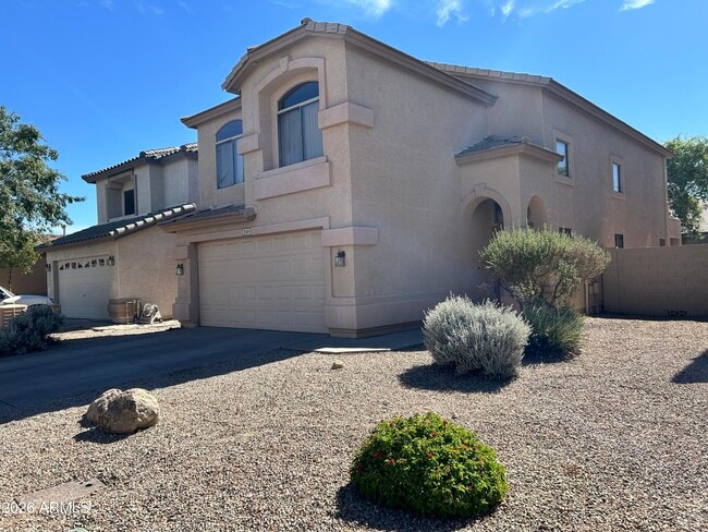 Building Photo - 2109 N 109th Ave