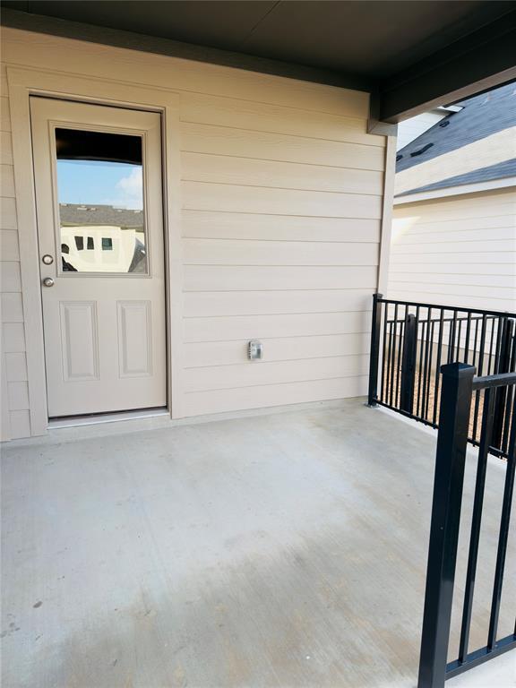 Building Photo - 11917 Dillon Fls Dr