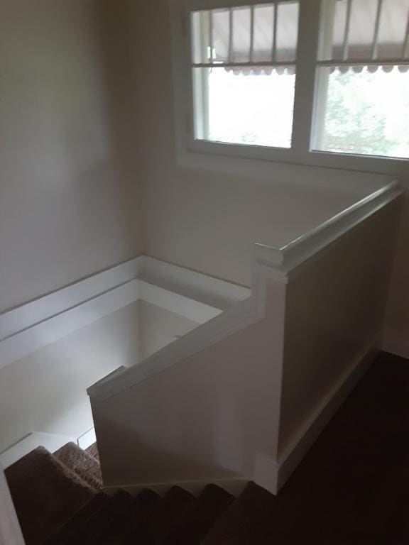 Building Photo - 320 N 200 E