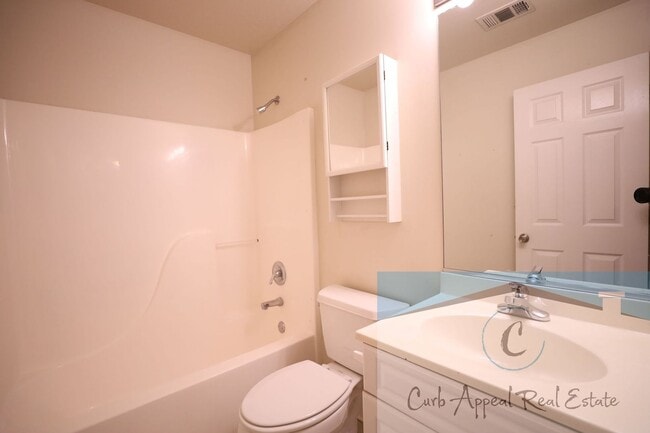 Building Photo - 3704 Keely Dr