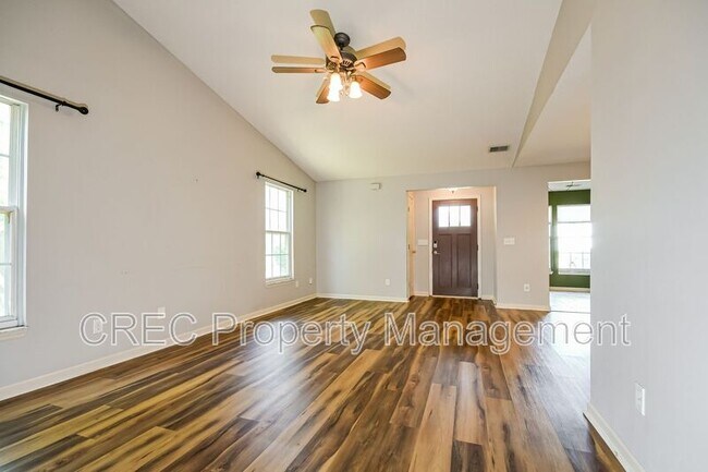 Building Photo - 207 Lynton Ct