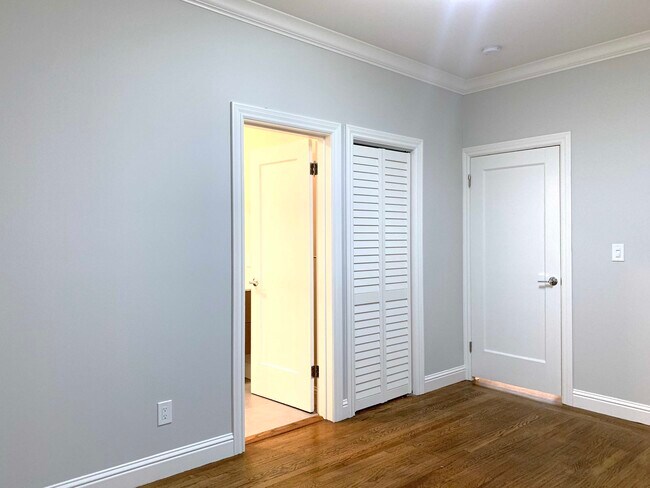 Building Photo - 3535 Fillmore St