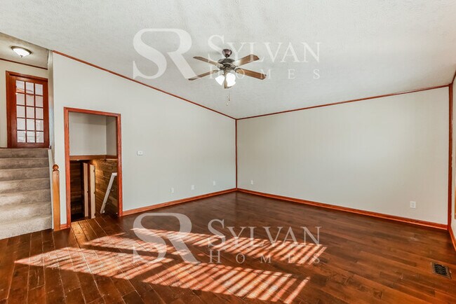 Building Photo - At Last, This Is What You Have Been Searching For!