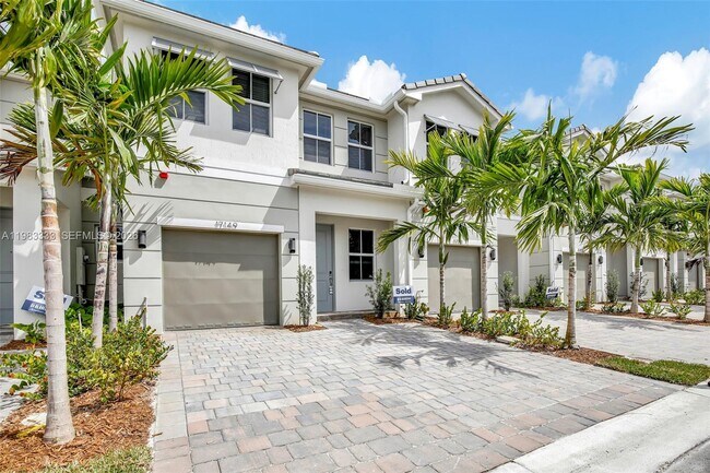 Building Photo - 17149 SW 1st St