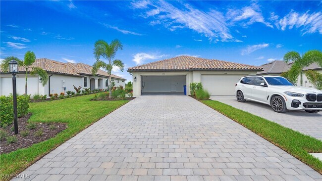 Building Photo - 19564 Hinkley Dr