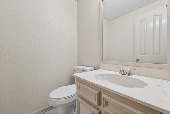 Building Photo - 11818 Snowberry Dr