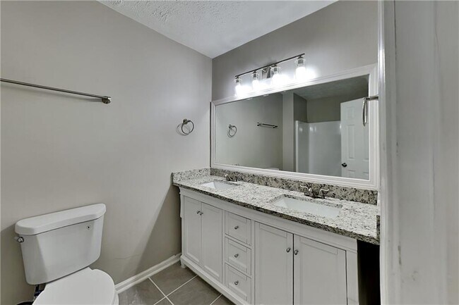 Building Photo - 7796 Mountain Creek Way