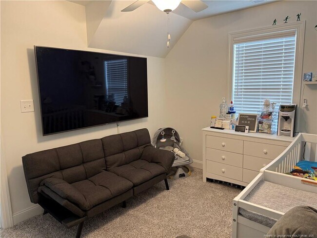 Building Photo - 211 NC-211