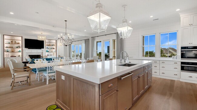 Building Photo - 1058 Debordieu Blvd