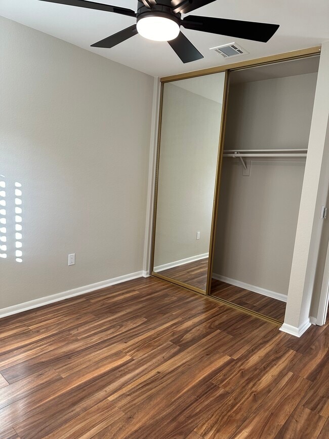 Building Photo - 41785 Largo