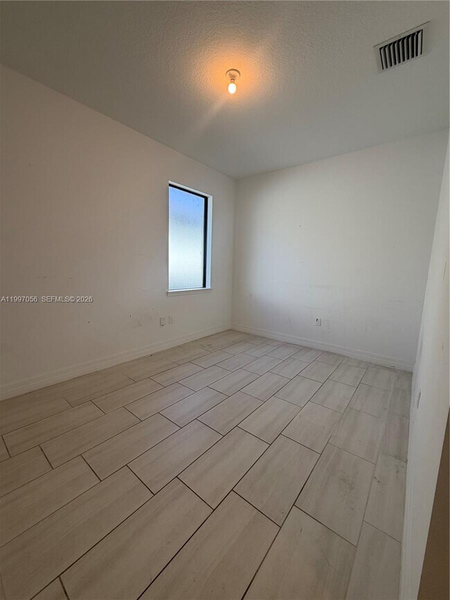 Building Photo - 5026 Piaffe Dr