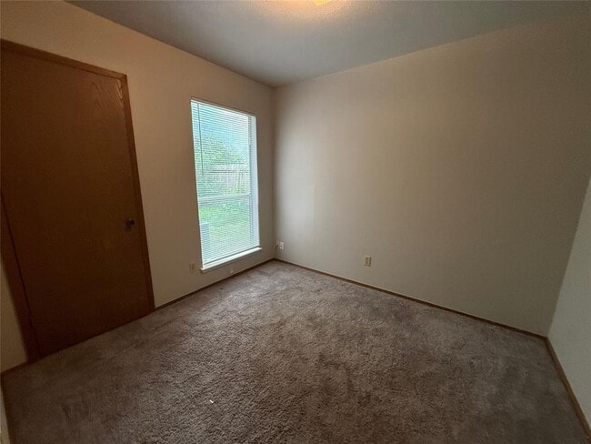 Building Photo - 7601 St Amant Pl