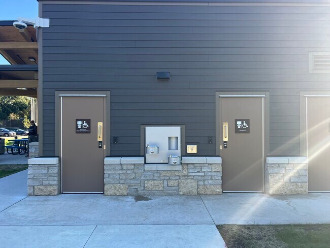 Public bathrooms - 8434 Colfax Ave S