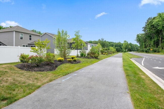 Building Photo - Beautiful 4-bedroom, 2.5 bath home for rent near Magnolia, DE. $2,400.00/month