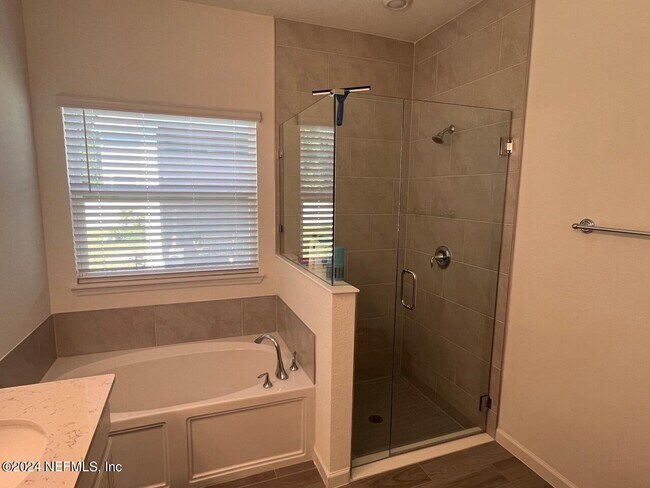 Building Photo - 1045 Brown Bear Run