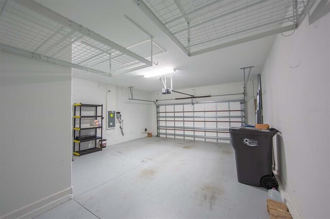 Building Photo - 14265 17th Ct E