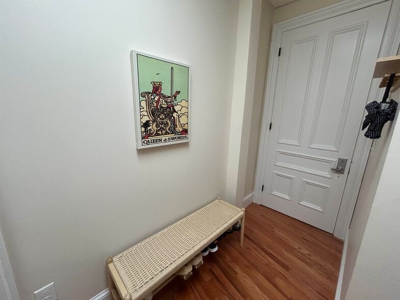 Building Photo - 163 Water, B-2