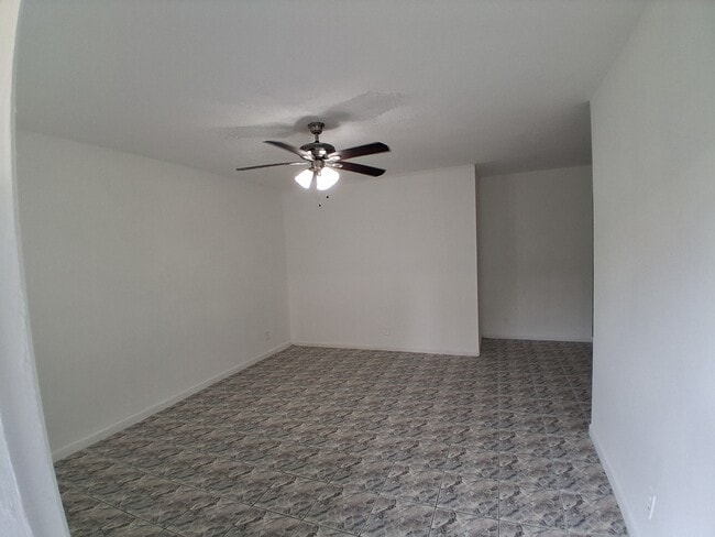 Building Photo - 4130 SW 24th Ct