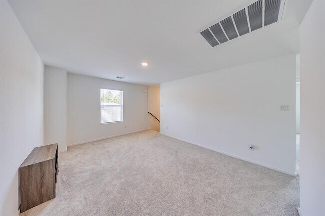 Building Photo - 18208 Pontecorvo Ln