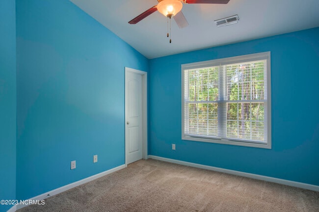 Building Photo - 113 Beacon Woods Dr