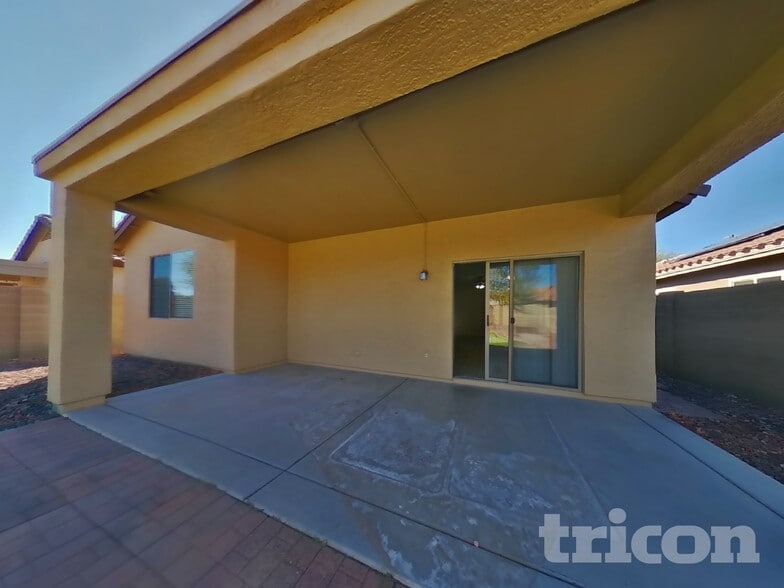 Building Photo - 39815 N Bridlewood Way