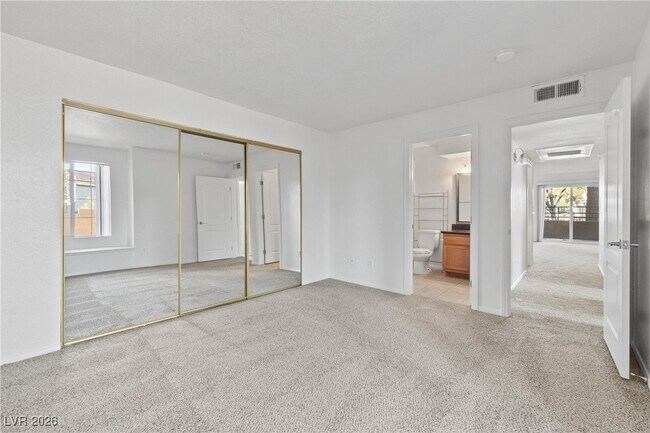 Building Photo - 9325 W Desert Inn Rd