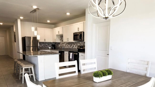 Building Photo - 5114 Armina Pl